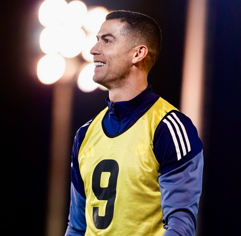 ảnh avatar ronaldo ngầu 8