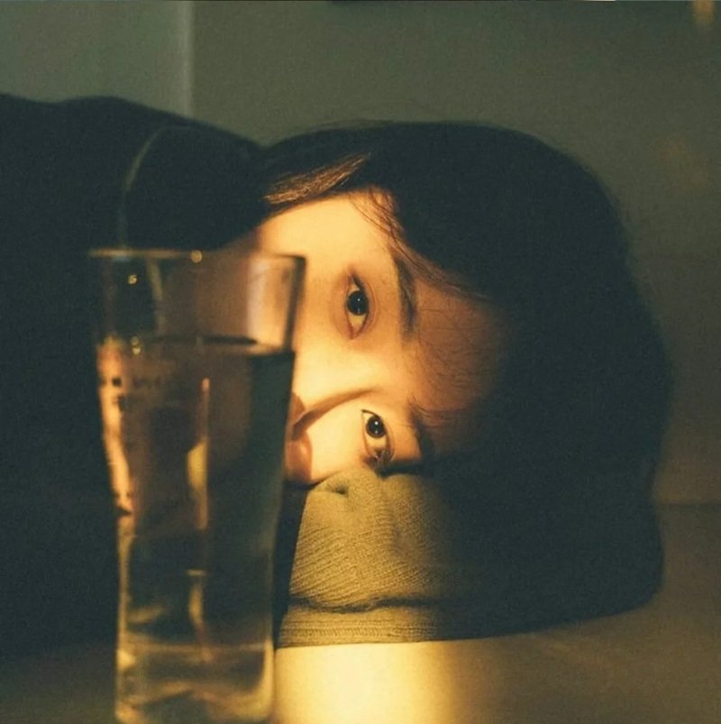 ảnh đại diện zalo buồn nữ 4