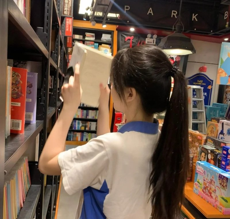 ảnh gái xinh k8 che mặt 8