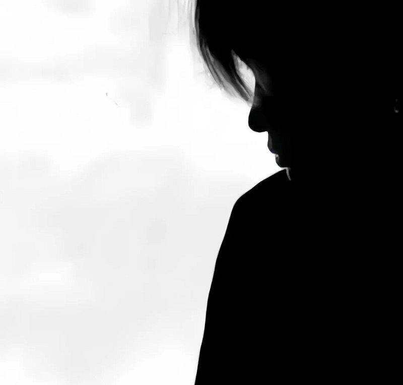 avatar ảnh cặp đôi che mặt 2