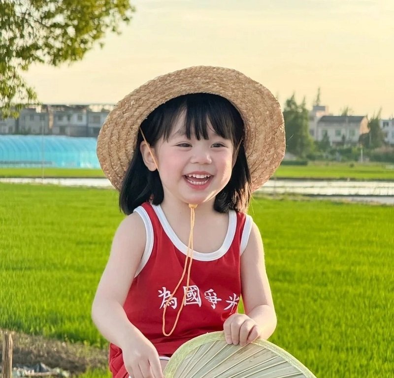 avatar ảnh em bé cute 9