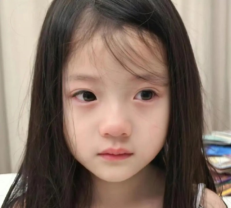 avatar ảnh em bé khóc cute 5