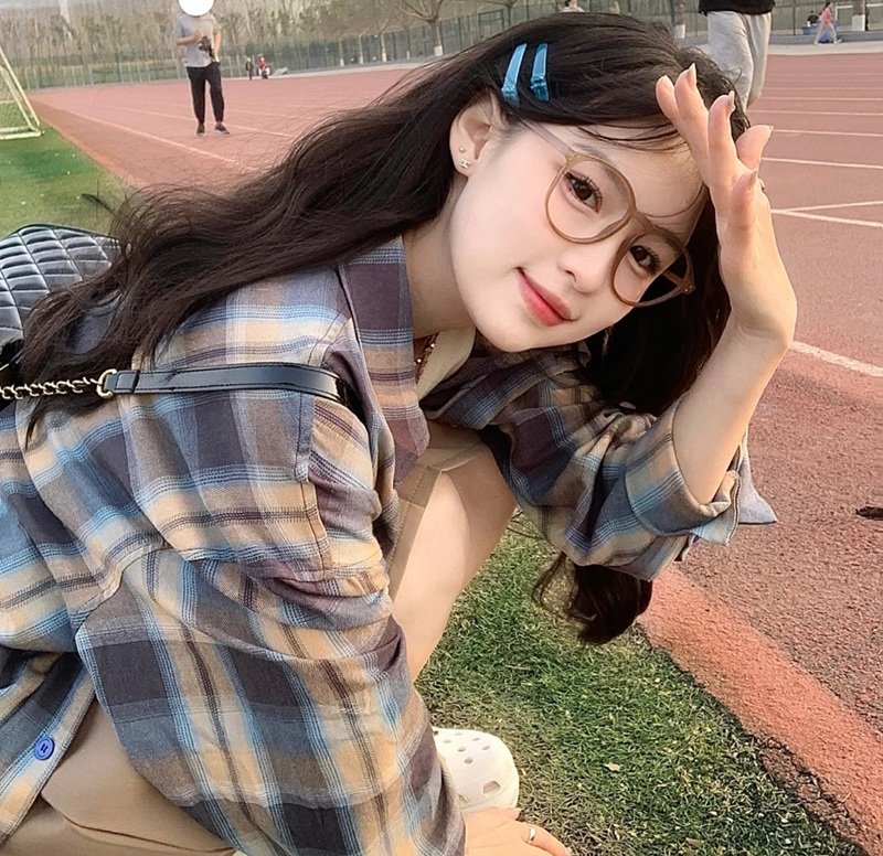 avatar ảnh gái xinh k8 12