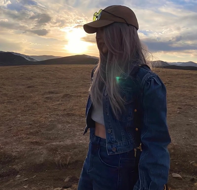 avatar ảnh girl che mặt ngầu 1