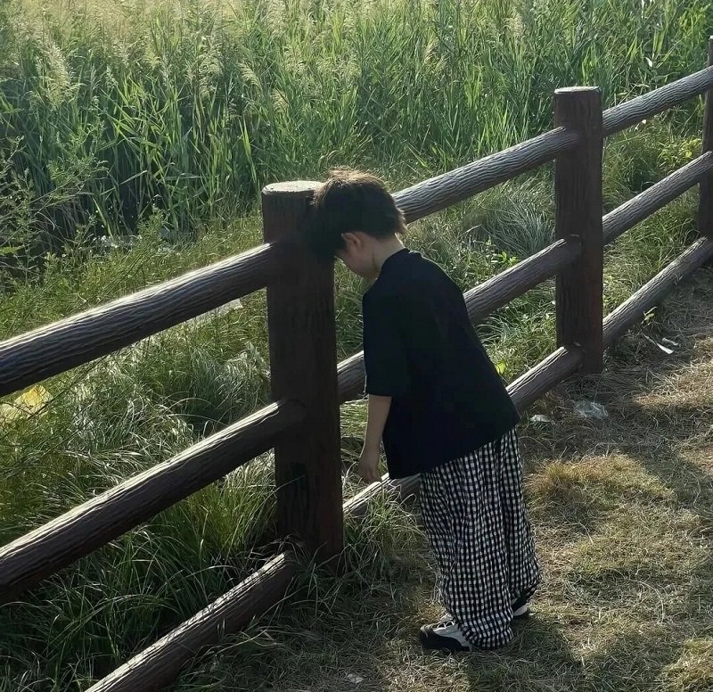 avatar buồn nam cute 20