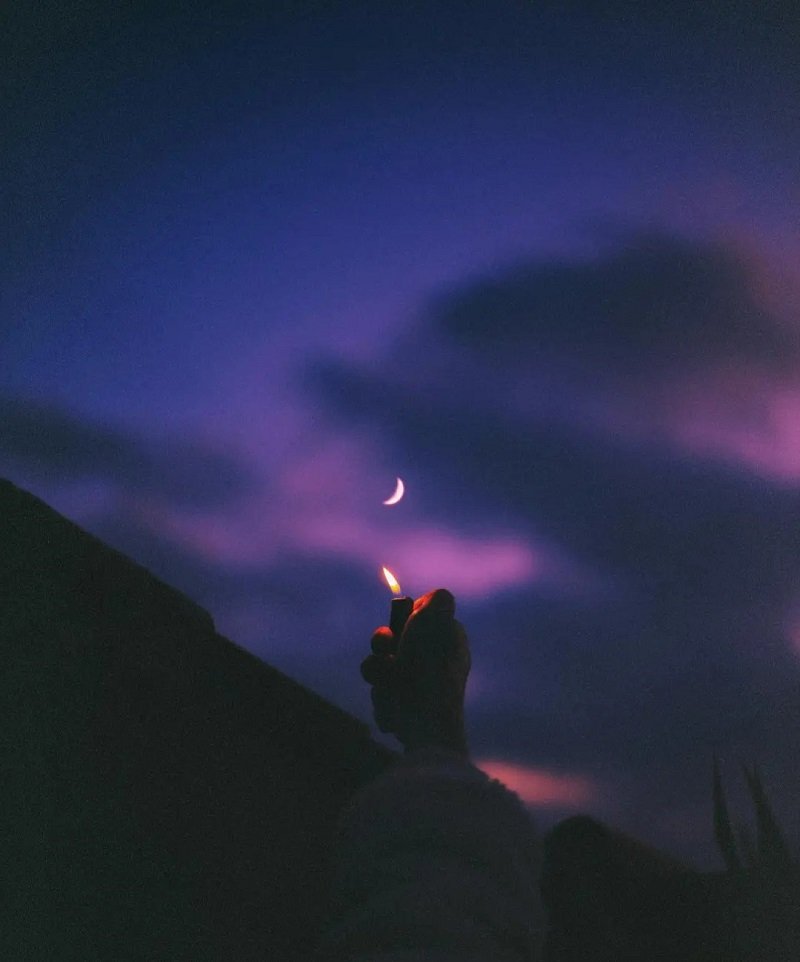 avatar buồn tâm trạng cô đơn 4