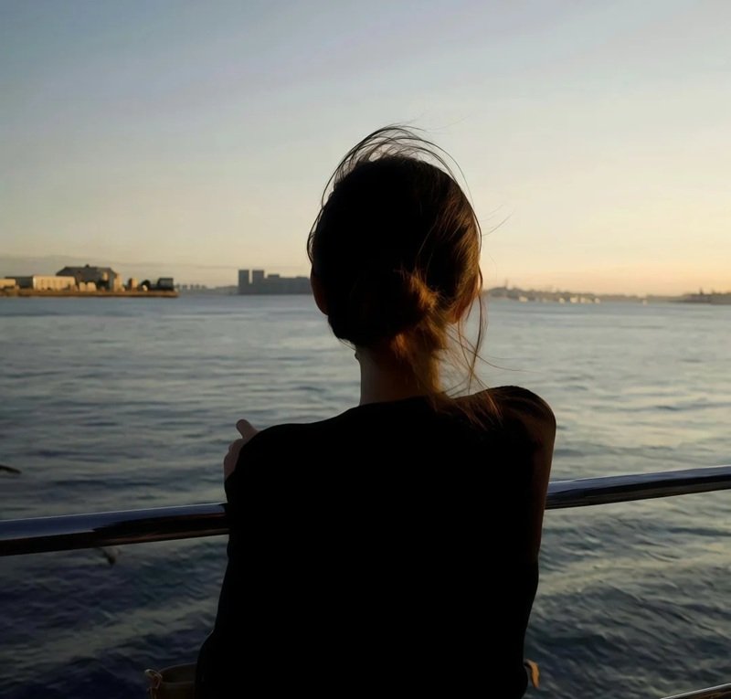 avatar cô đơn nữ 10