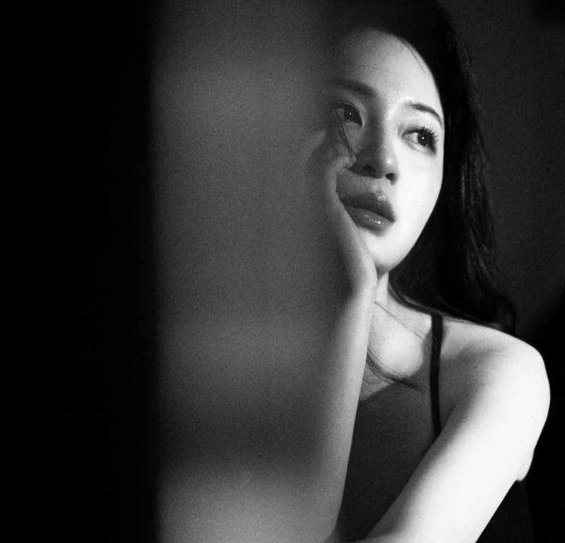 avatar cô đơn nữ 8