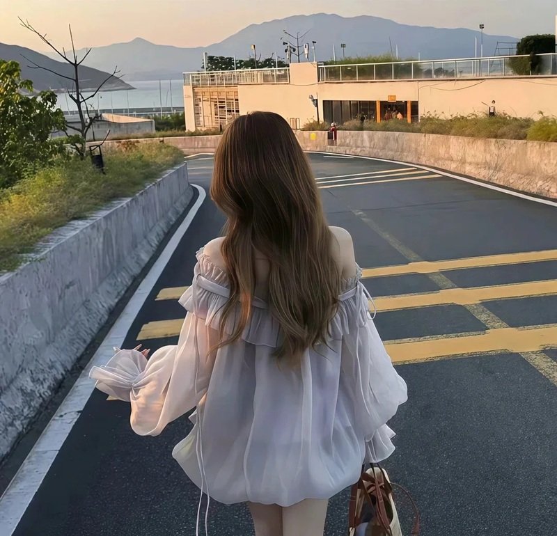 avatar cô gái quay lưng người thật 19