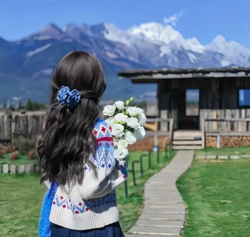 avatar cô gái quay lưng người thật 2