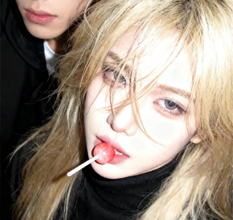 avatar đôi cho 2 người thật 2