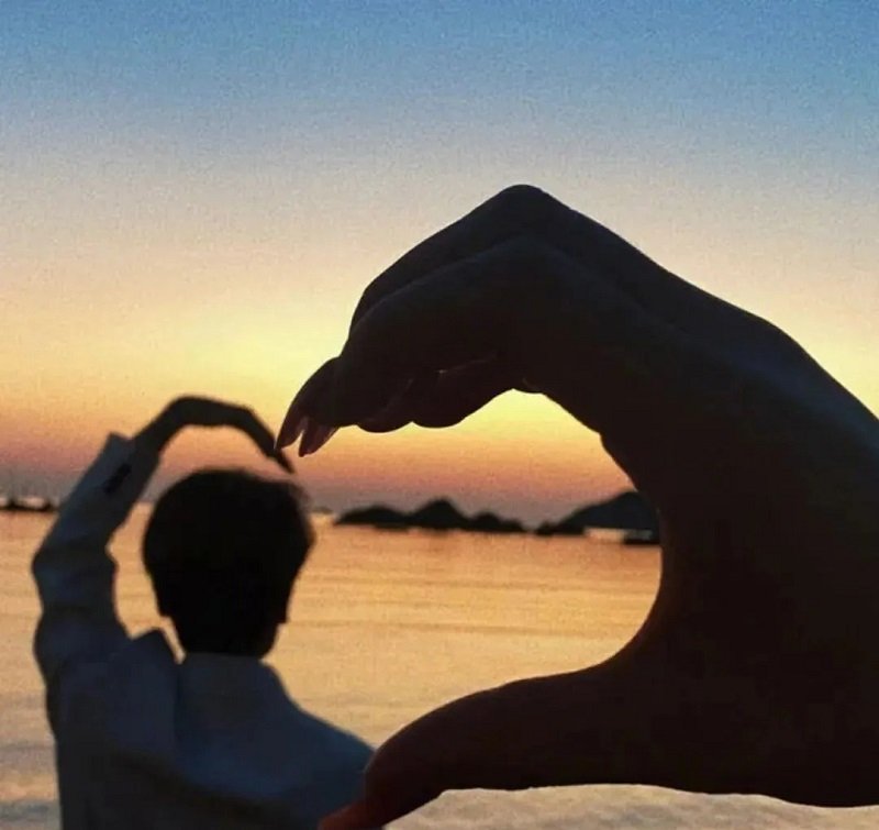 avatar đôi cute cho người yêu 30