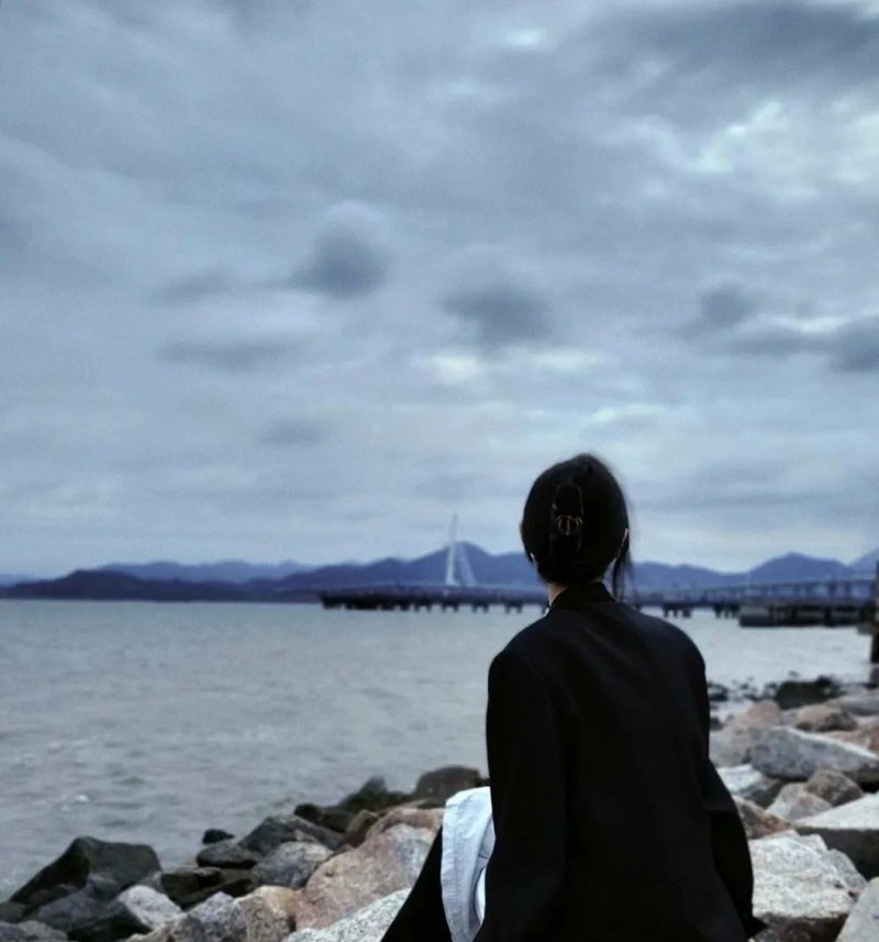 avatar fb cho người hướng nội 7