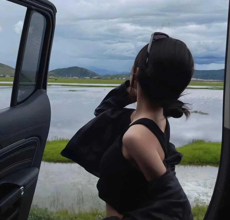 avatar nữ ngầu che mặt 40