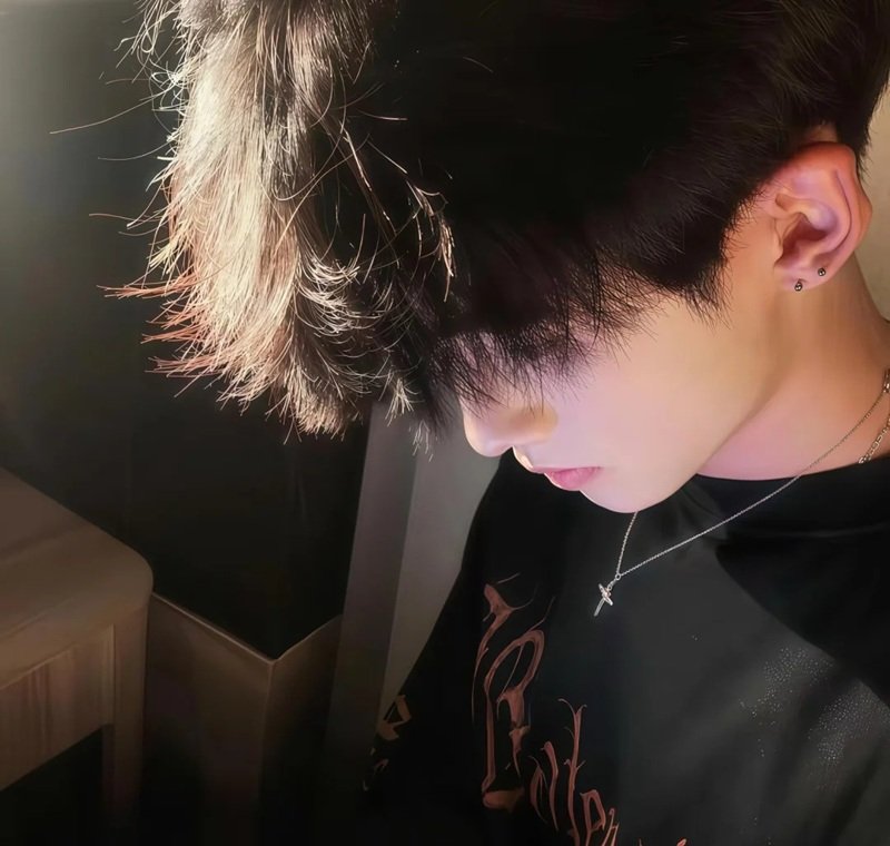 avatar trai che mặt 6