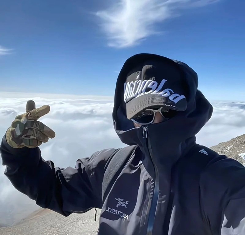 avatar trai che mặt 9