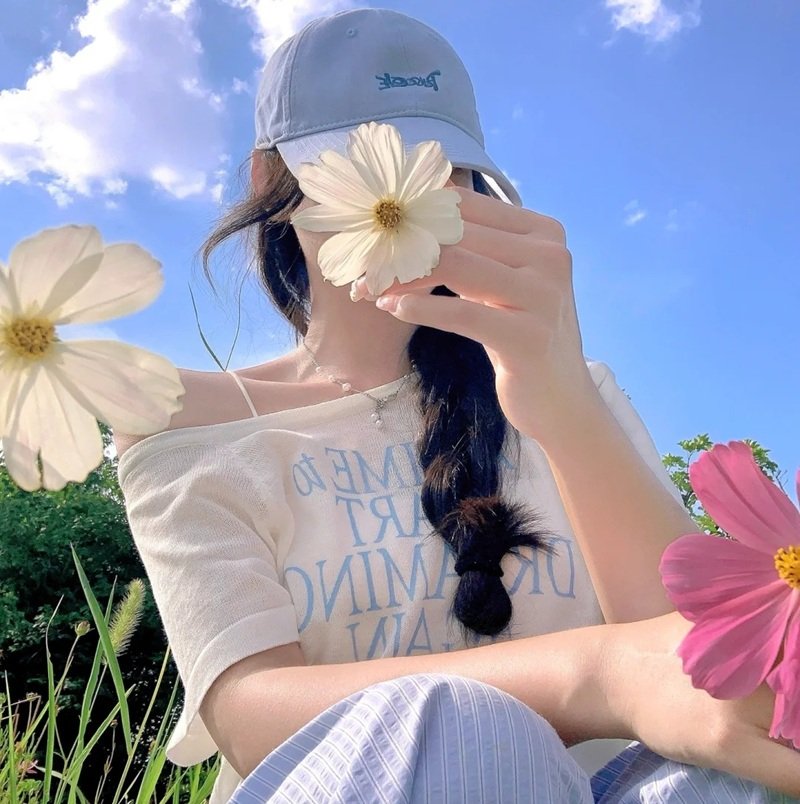 cute bầu trời xanh ảnh avatar đẹp cho con gái 8