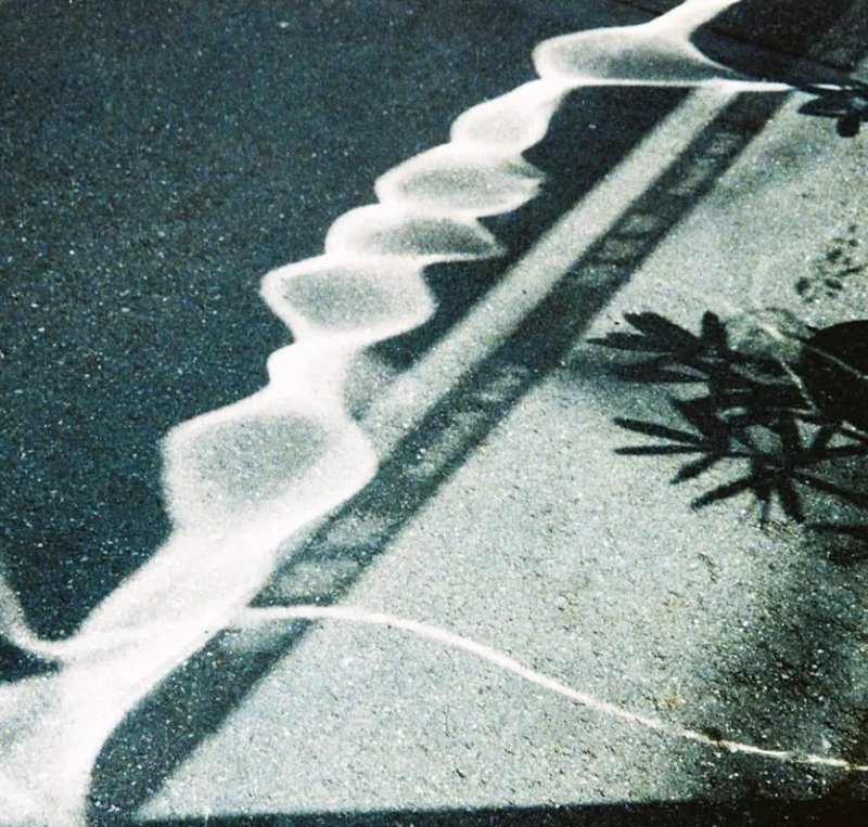 hình avatar buồn cô đơn 1