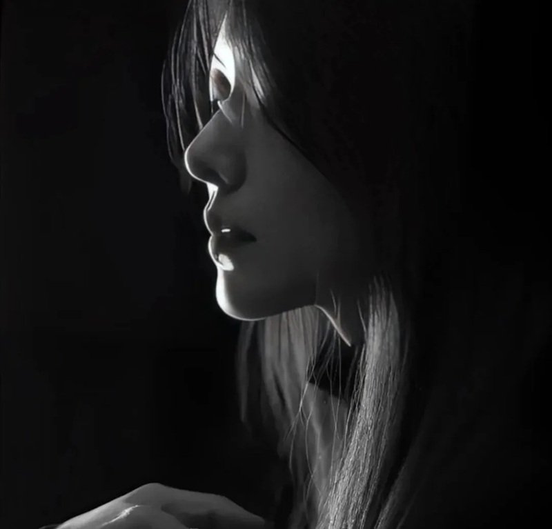 top 36 ảnh đại diện đẹp buồn 19