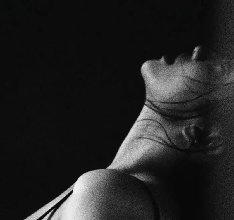 top 36 ảnh đại diện đẹp buồn 20