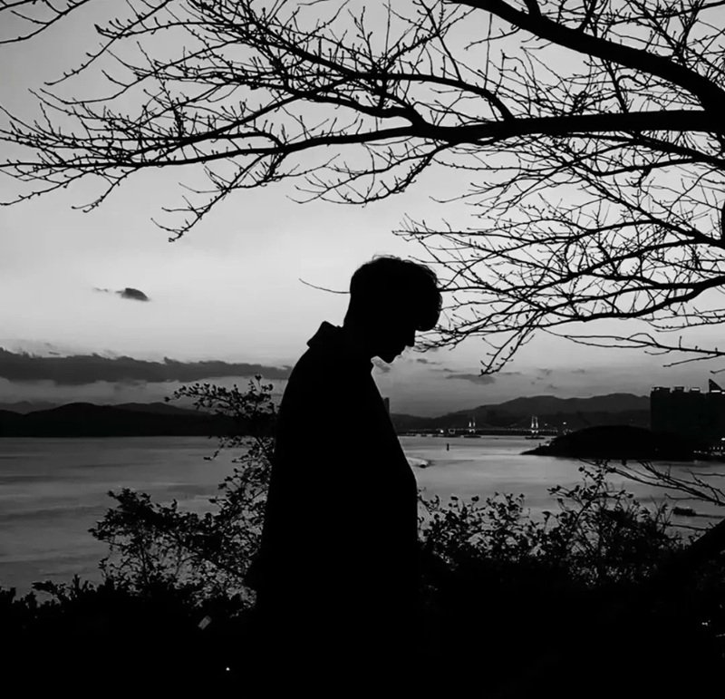 top 36 ảnh đại diện đẹp buồn 41