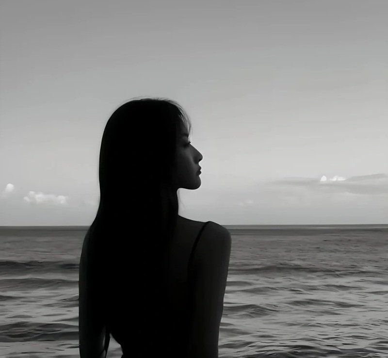 top 36 ảnh đại diện đẹp buồn 7