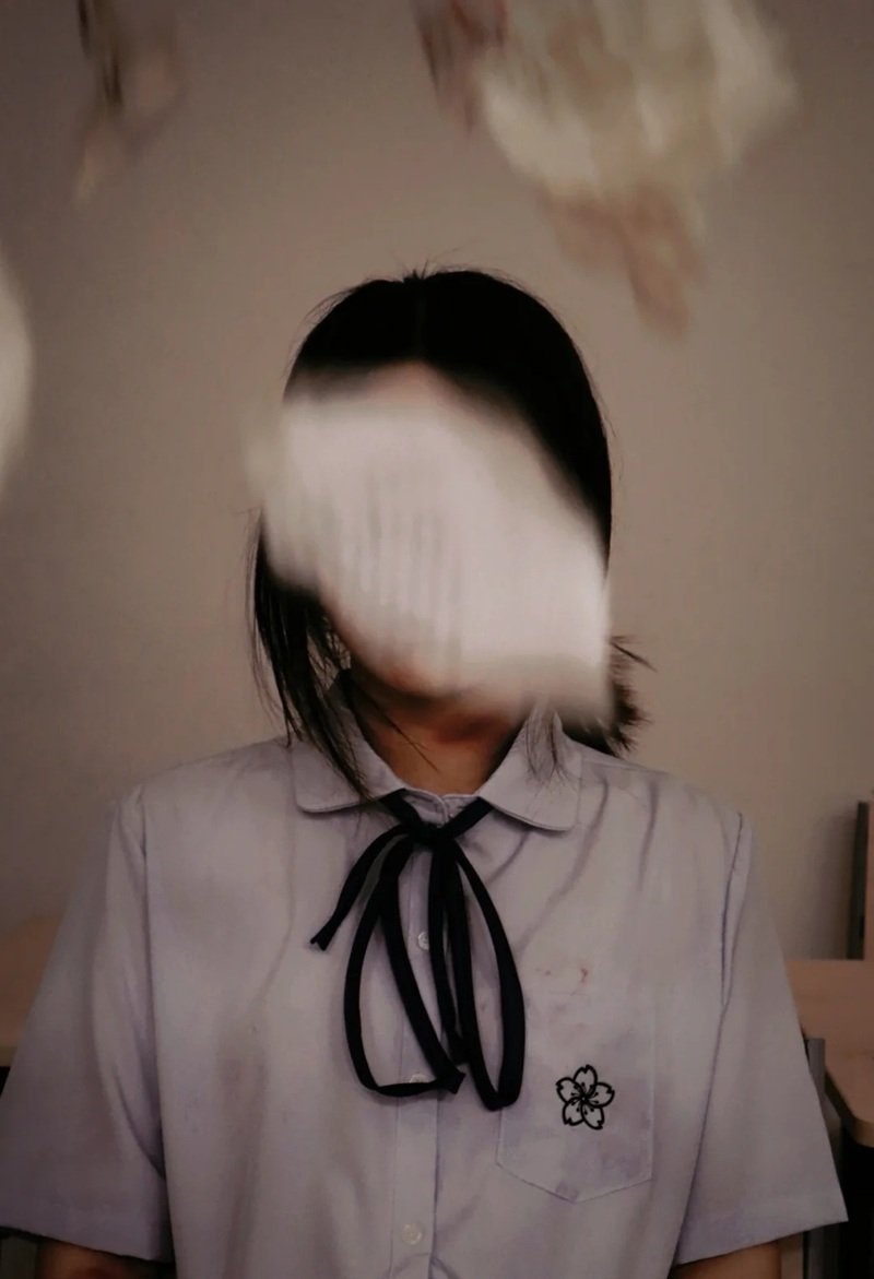 ảnh bạo lực học đường 16