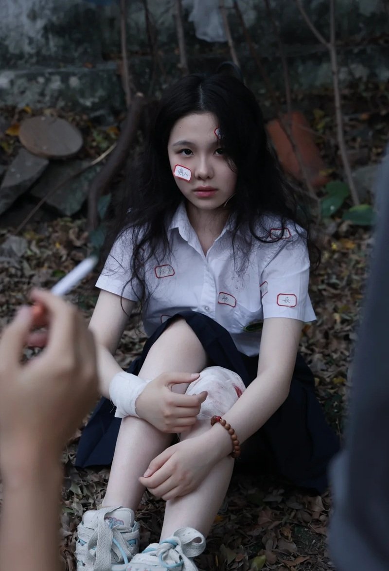 ảnh bạo lực học đường 24