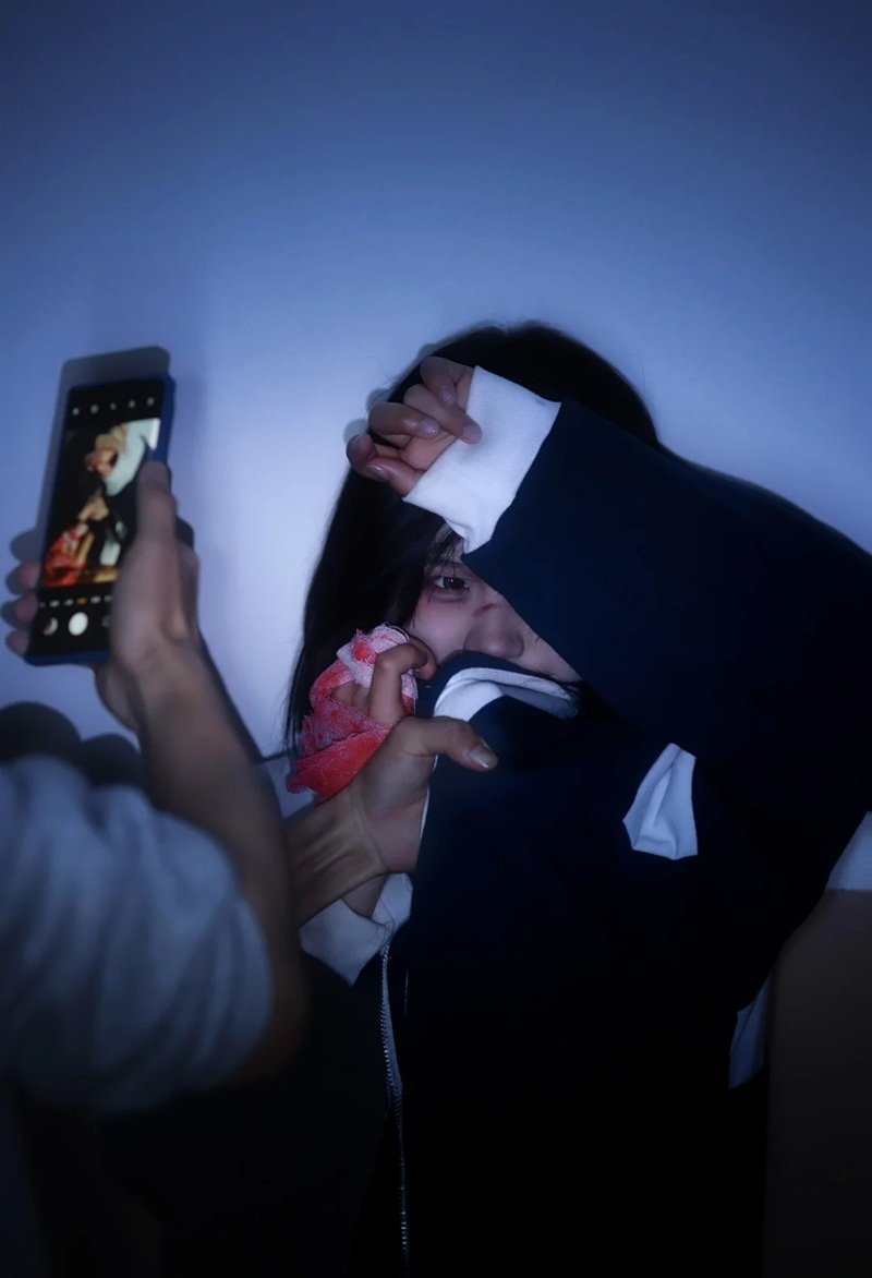 ảnh bạo lực học đường 26