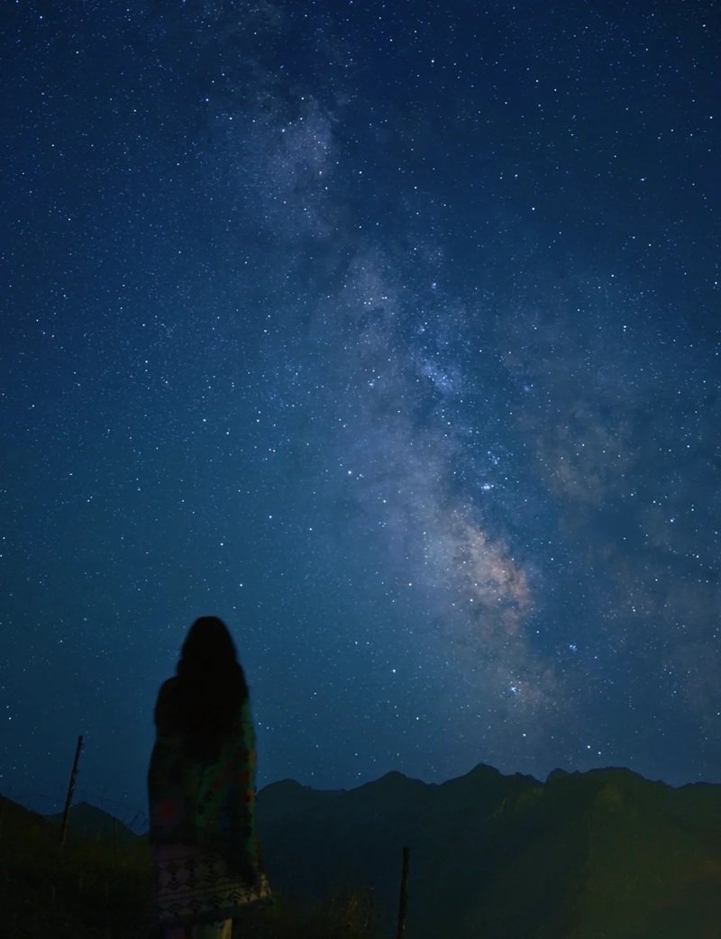 ảnh bầu trời đêm ngoài đời