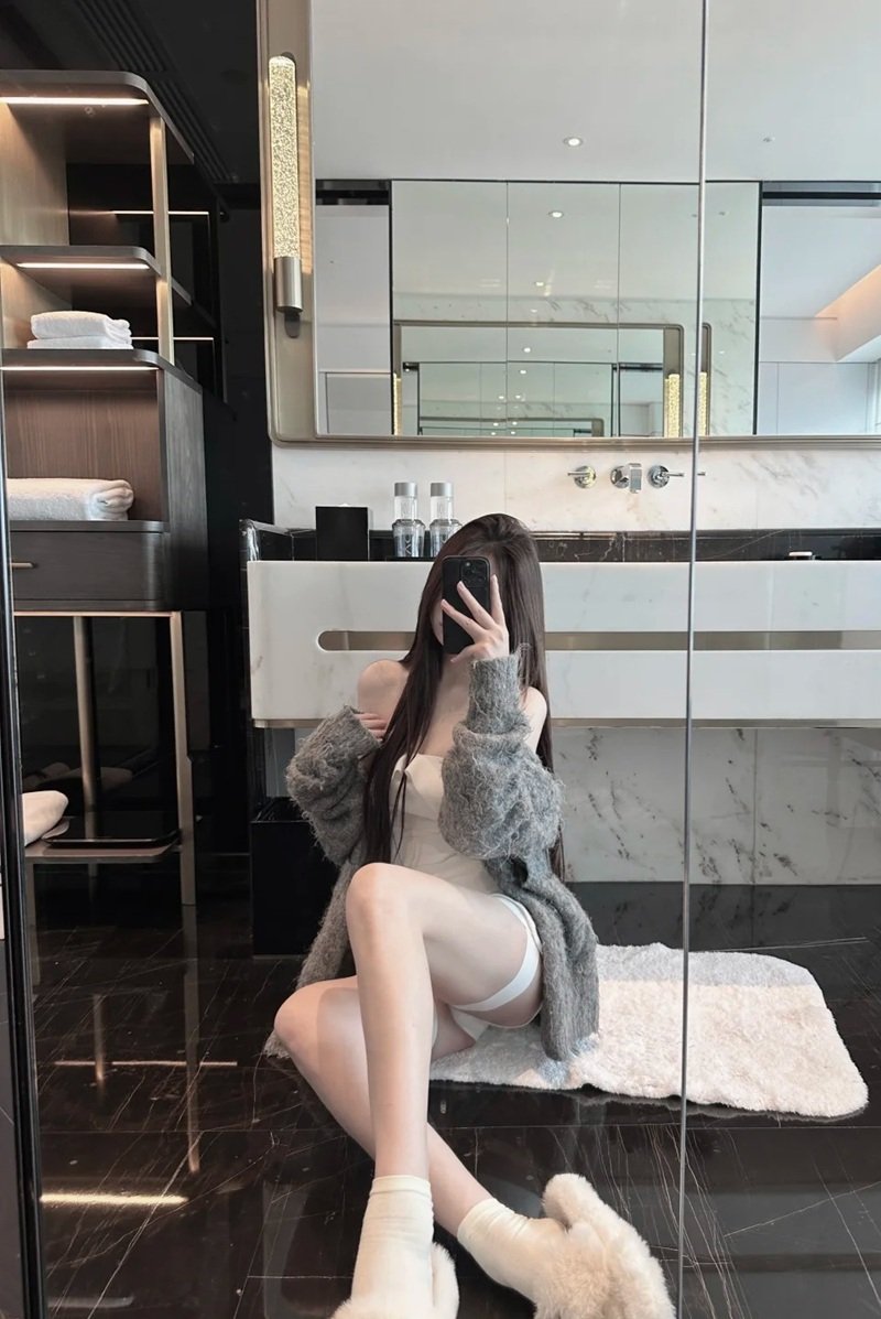 ảnh chụp trước gương 15