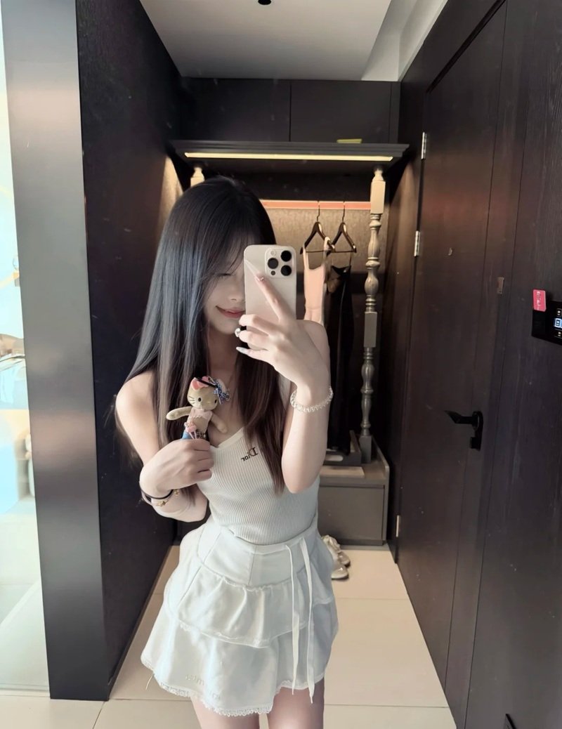 ảnh chụp trước gương 6