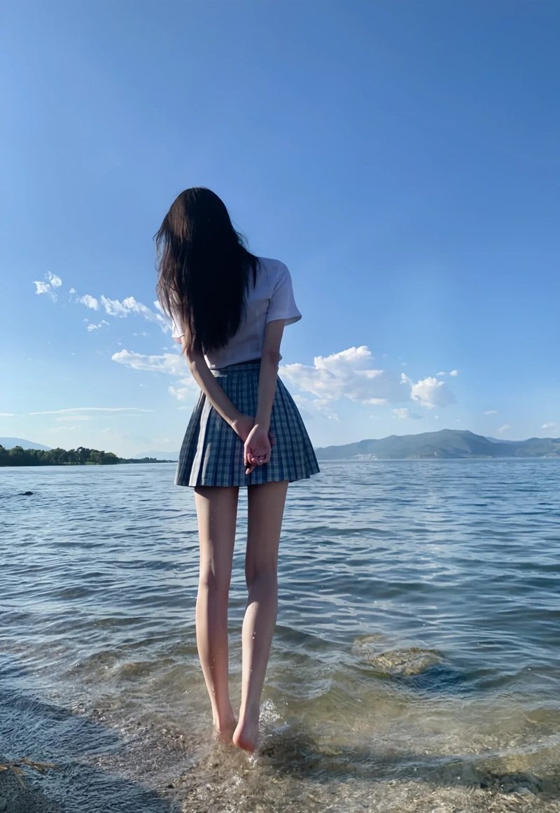 ảnh cô gái quay lưng 20