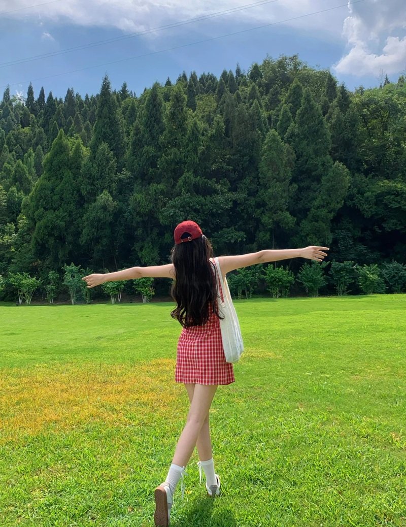 ảnh cô gái quay lưng 35