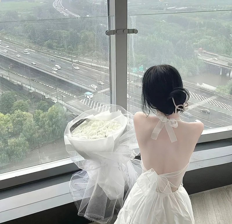 ảnh cô gái quay lưng 6