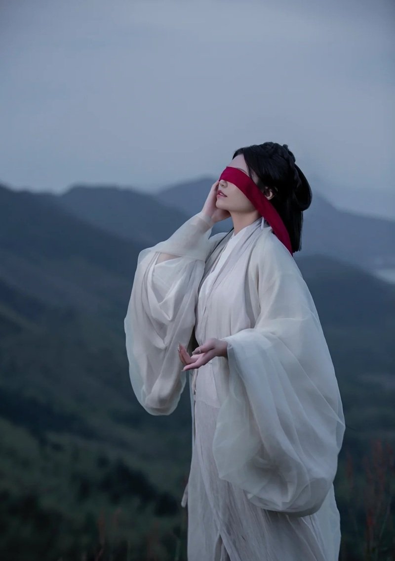 ảnh gái đẹp che mặt 20