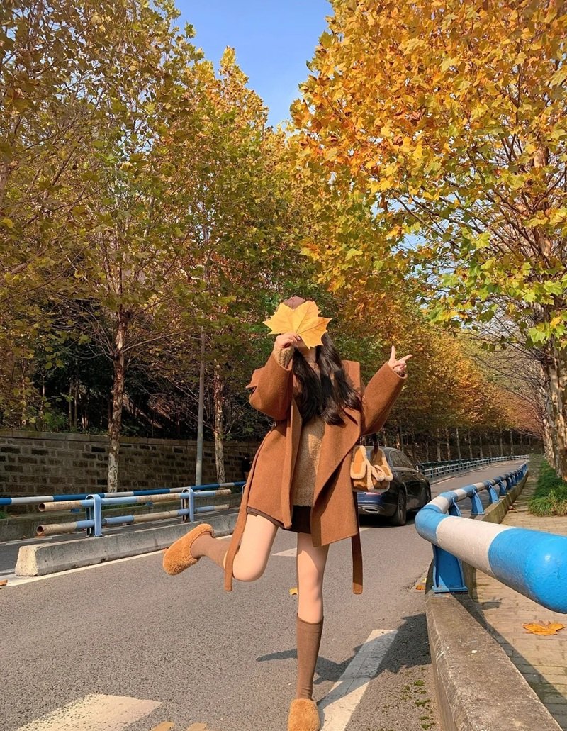 ảnh gái đẹp che mặt 27