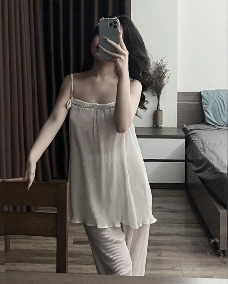 ảnh gái xinh mặc đồ ngủ 6