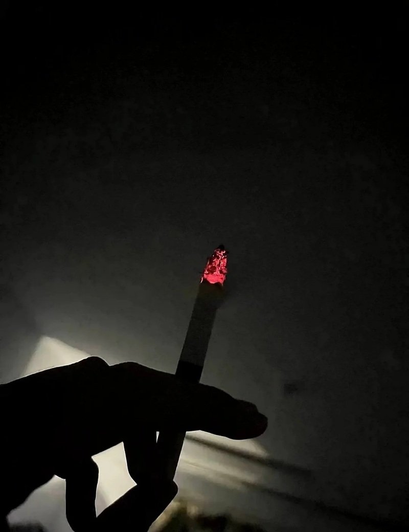 ảnh hút thuốc 6