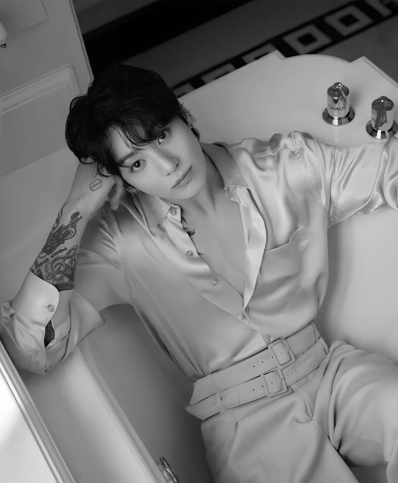 ảnh jungkook 32