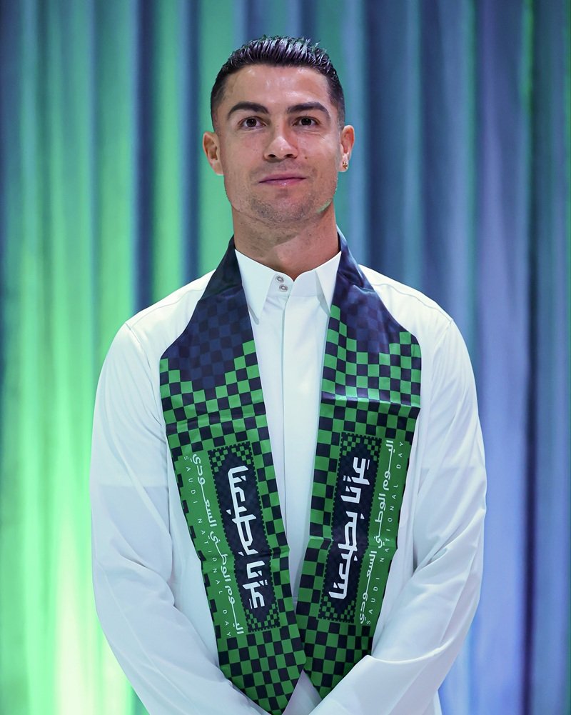 ảnh ronaldo ngầu 25