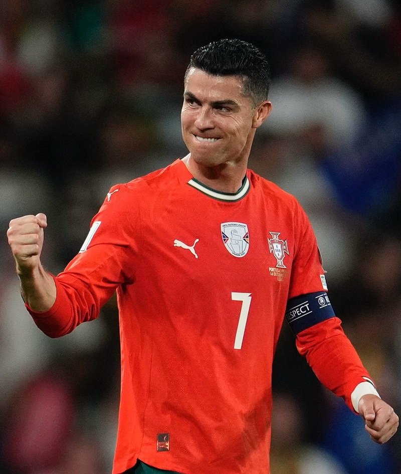 ảnh ronaldo ngầu 29