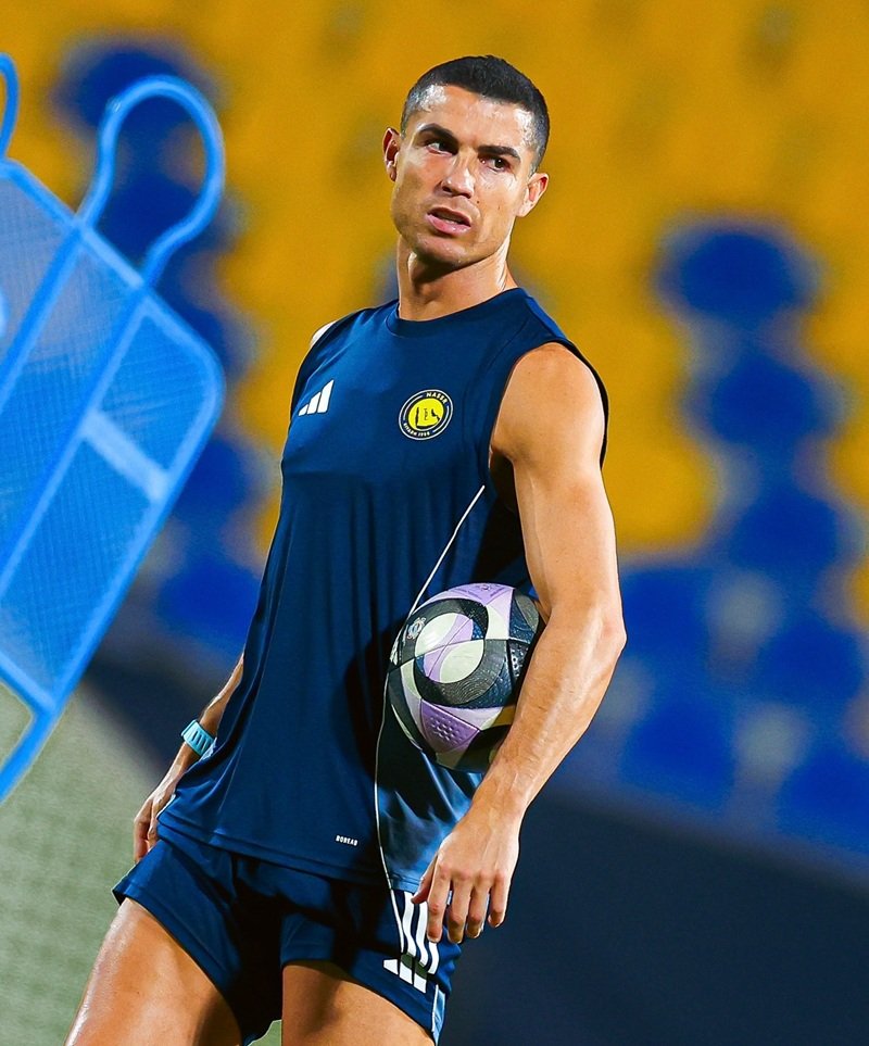 ảnh ronaldo ngầu 31