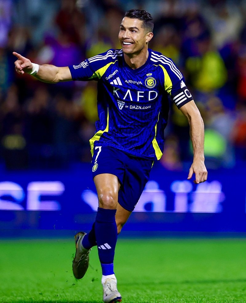 ảnh ronaldo ngầu 6