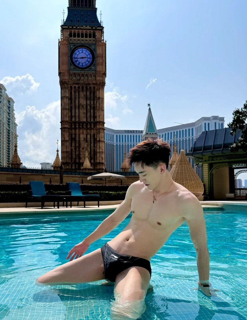 ảnh trai 6 múi 30