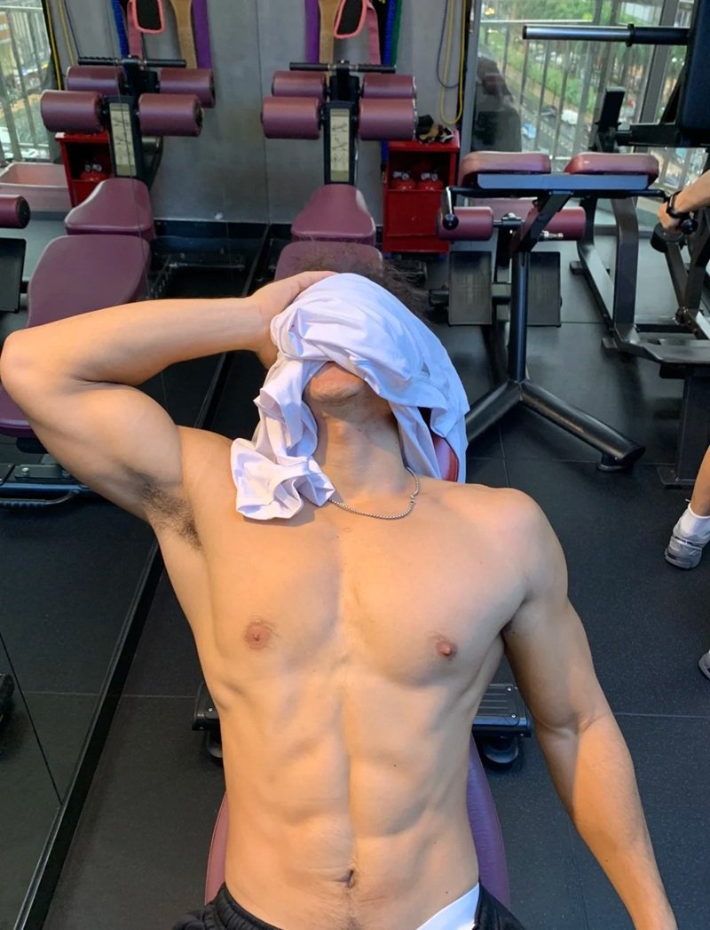 ảnh trai 6 múi 31