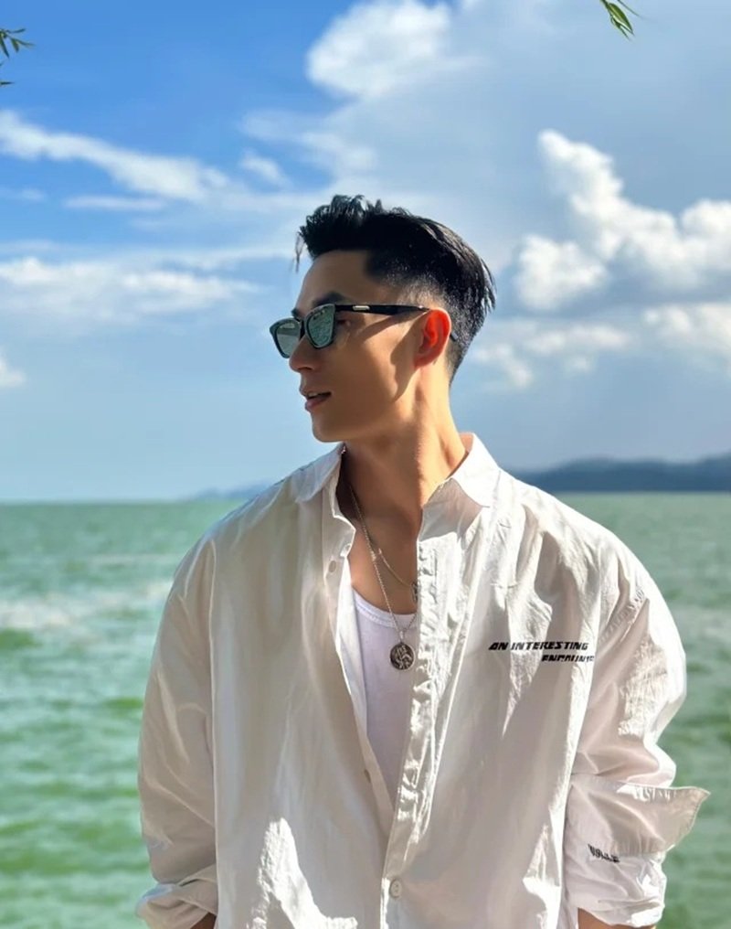 ảnh trai đẹp che mặt 15