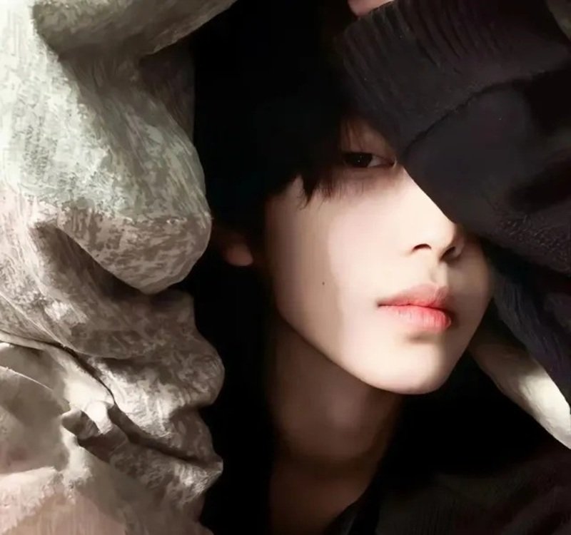 ảnh trai đẹp che mặt 24