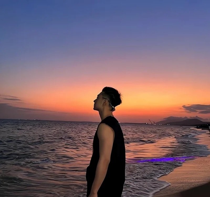 ảnh trai đẹp che mặt 9