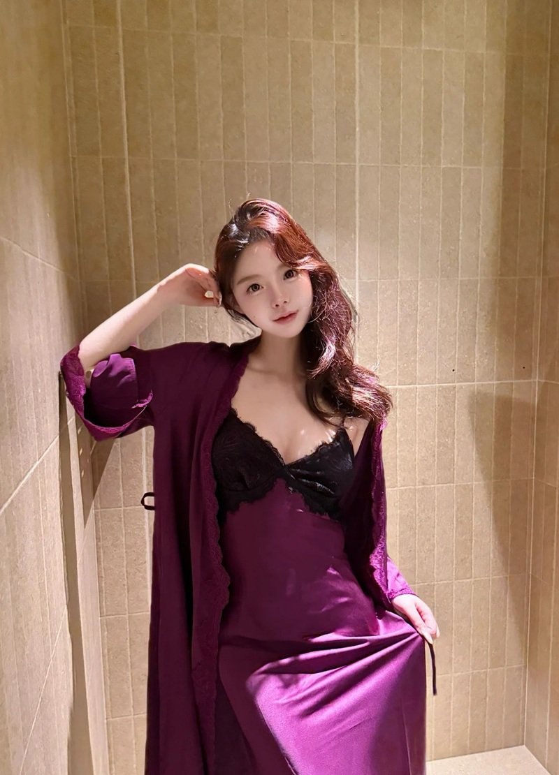 gái xinh mặc đồ ngủ 37